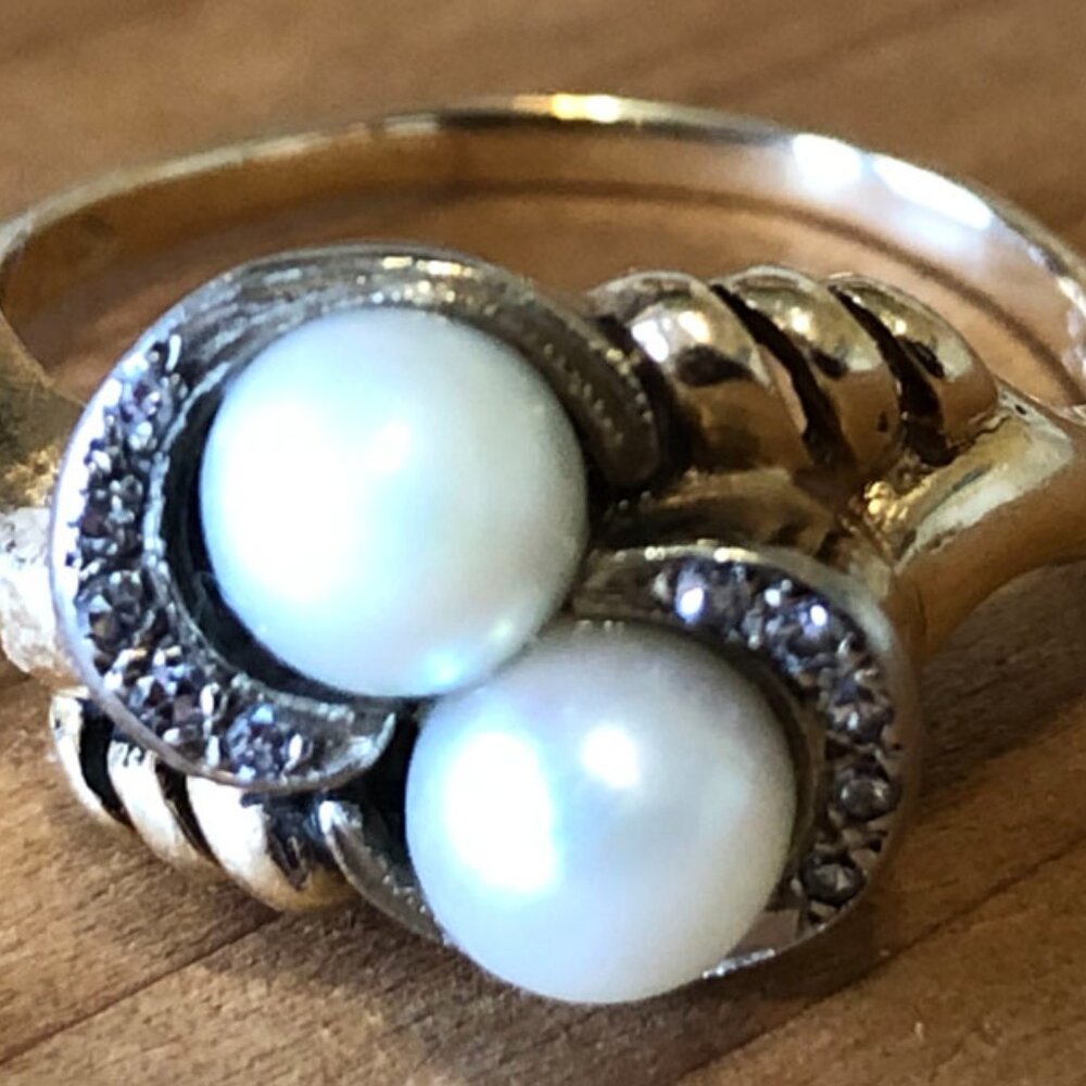 Vintage 14k Gold, Pearl & Diamond Ring Size 6.5